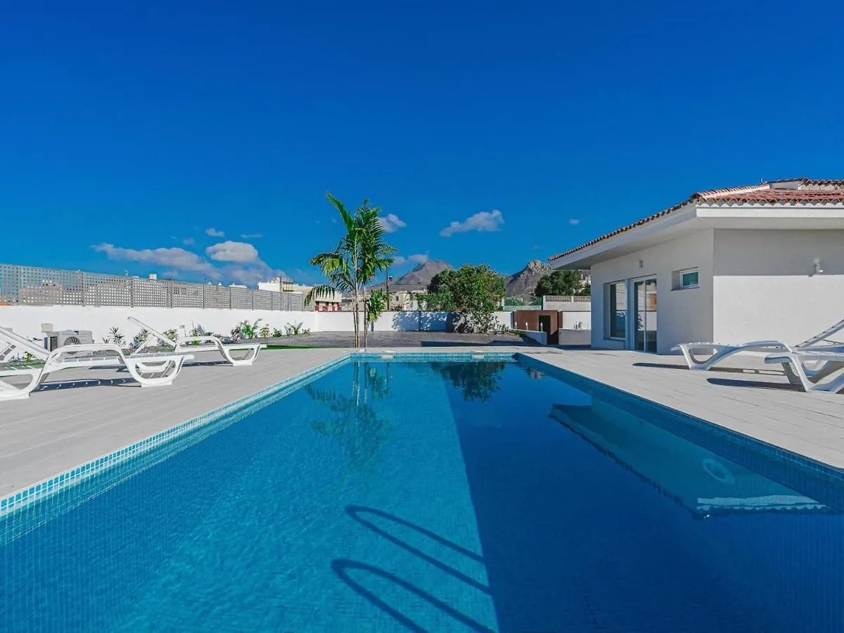 303 Villa Casa Jardin Con Piscina Y Gran Jardin Costa Adeje