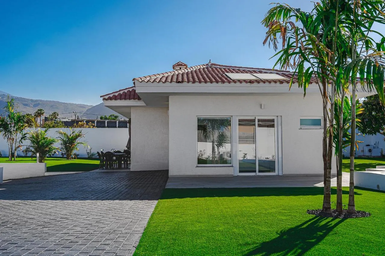 303 Villa Casa Jardin Con Piscina Y Gran Jardin Costa Adeje   Costa Adeje (Tenerife)