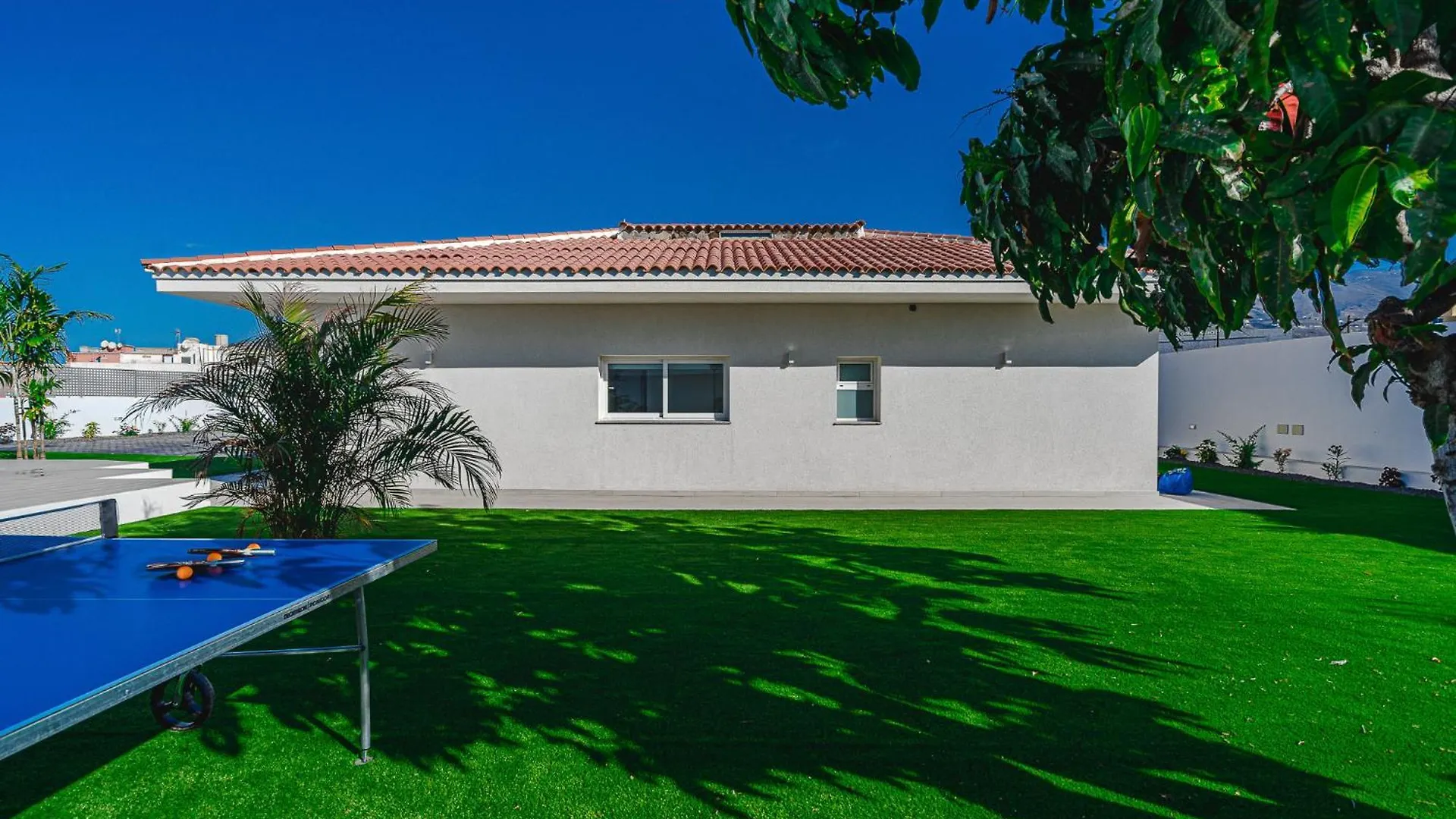 303 Villa Casa Jardin Con Piscina Y Gran Jardin Costa Adeje